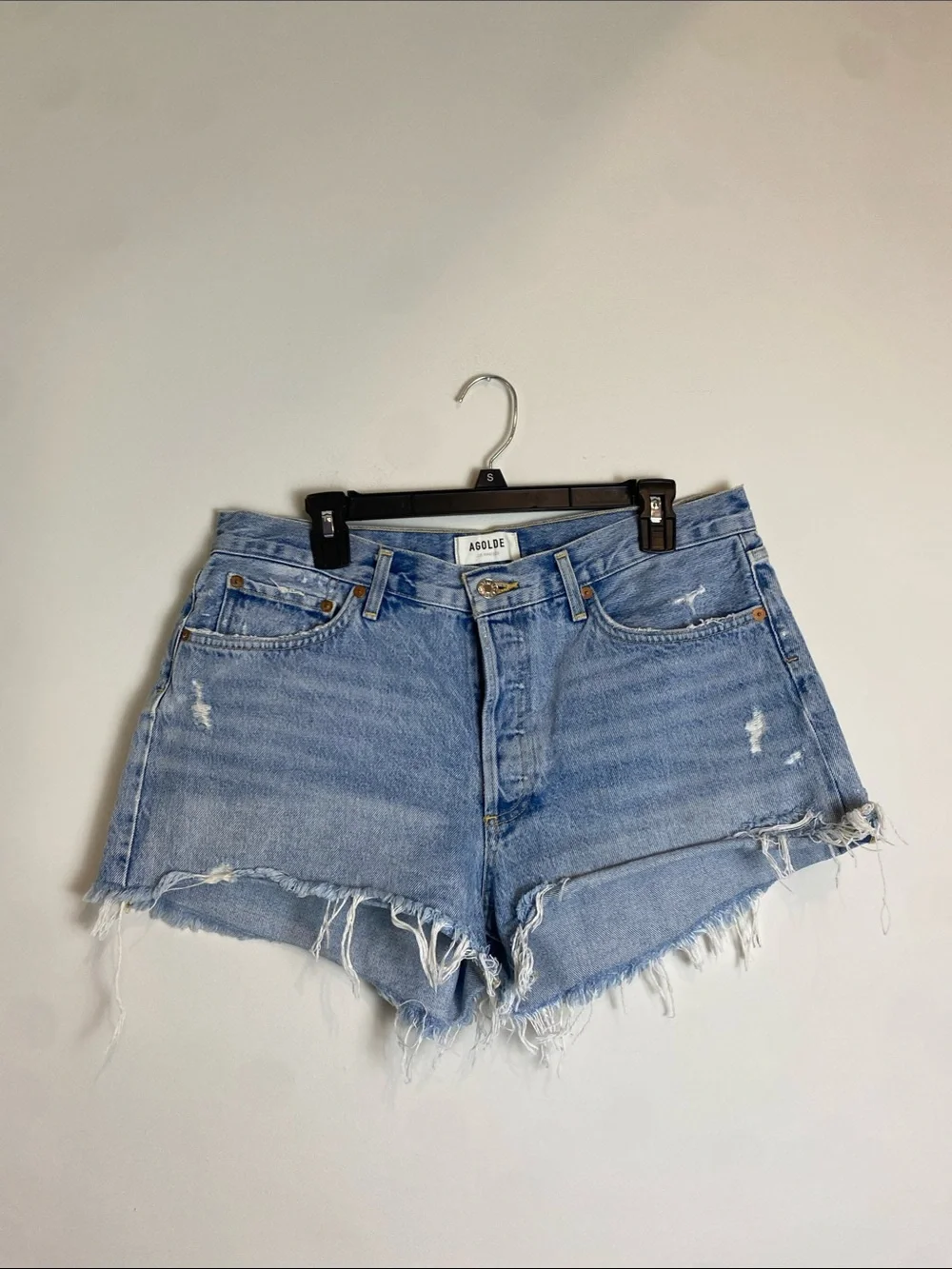 AGOLDE Parker Jean Shorts in Swapmeet Light Wash Blue Size 30 - Picture 6 of 12